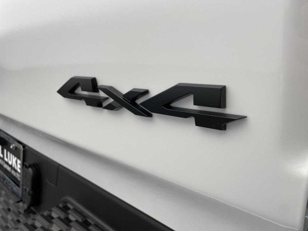 new 2025 Ram 1500 car, priced at $42,489