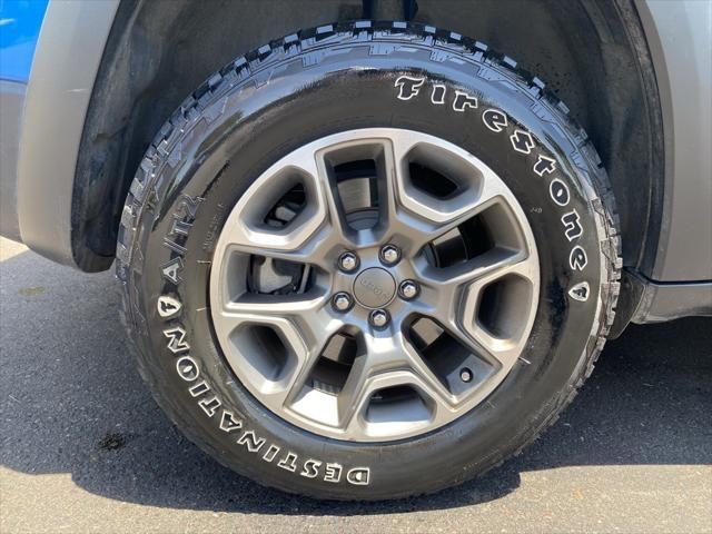 used 2020 Jeep Cherokee car, priced at $19,773