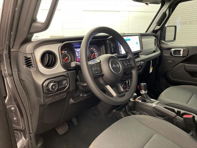 new 2025 Jeep Wrangler car, priced at $32,376