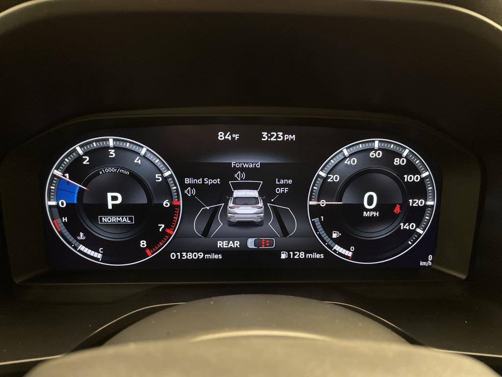 used 2024 Mitsubishi Outlander car, priced at $24,973