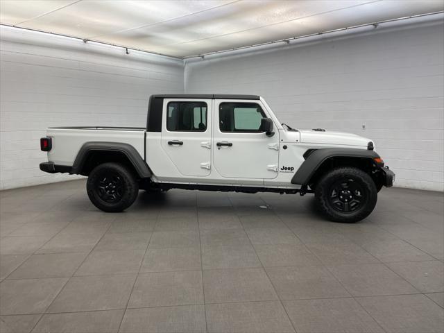 new 2025 Jeep Gladiator car, priced at $39,322