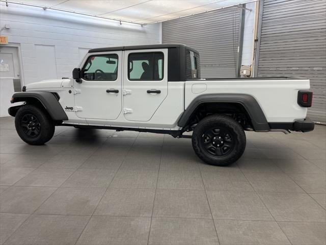 new 2025 Jeep Gladiator car, priced at $39,322