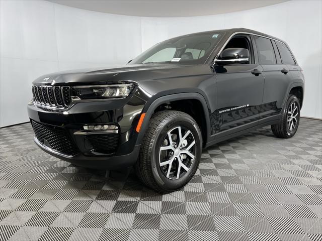 used 2024 Jeep Grand Cherokee car, priced at $36,975