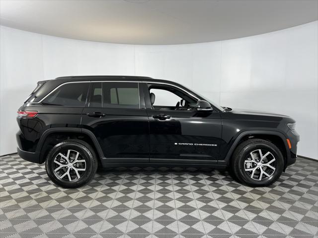 used 2024 Jeep Grand Cherokee car, priced at $36,975