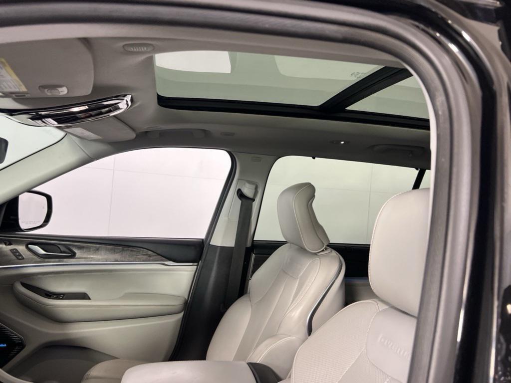 used 2022 Jeep Grand Cherokee L car, priced at $37,573
