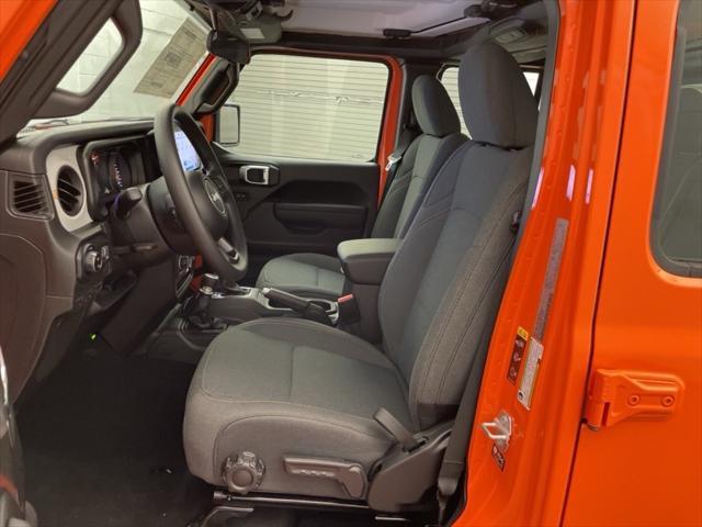 new 2025 Jeep Gladiator car, priced at $36,886