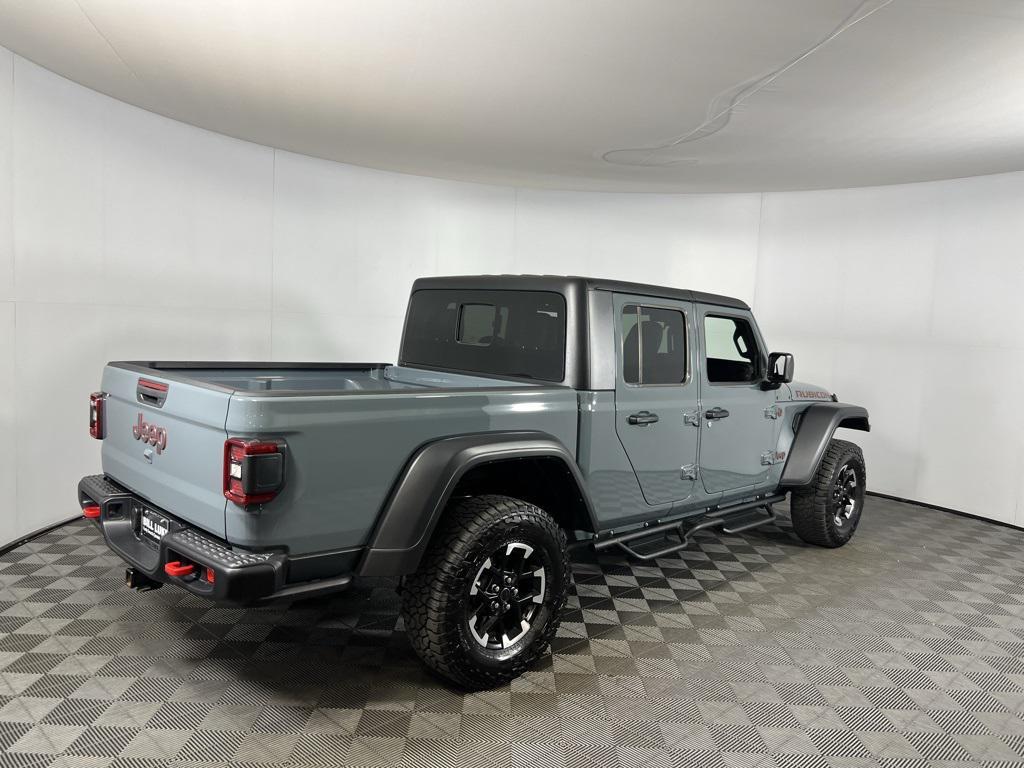 used 2024 Jeep Gladiator car, priced at $43,173