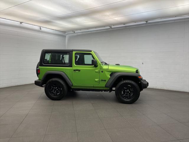 new 2025 Jeep Wrangler car, priced at $32,376