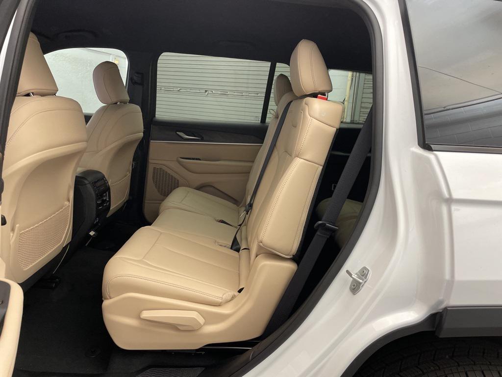 new 2025 Jeep Grand Cherokee L car, priced at $38,643