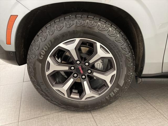 used 2025 GMC Yukon car, priced at $98,573