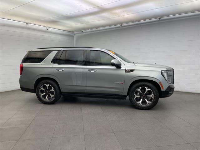 used 2025 GMC Yukon car, priced at $98,573