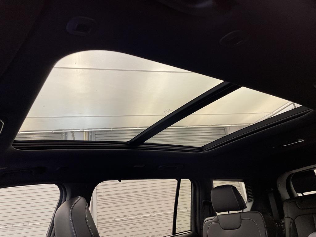 new 2025 Jeep Grand Cherokee L car, priced at $49,599