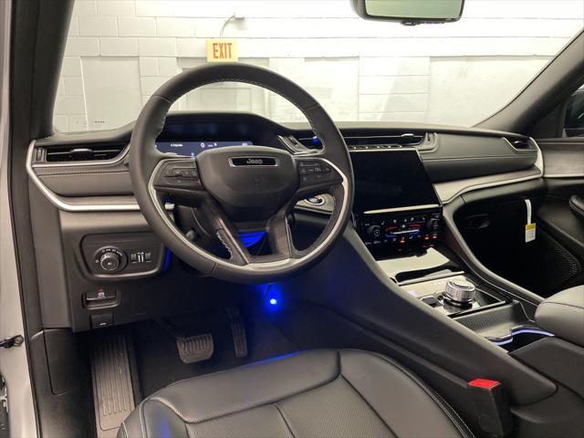 new 2025 Jeep Grand Cherokee L car, priced at $49,097