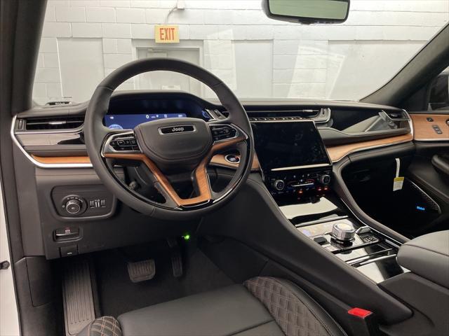 new 2025 Jeep Grand Cherokee car, priced at $61,985