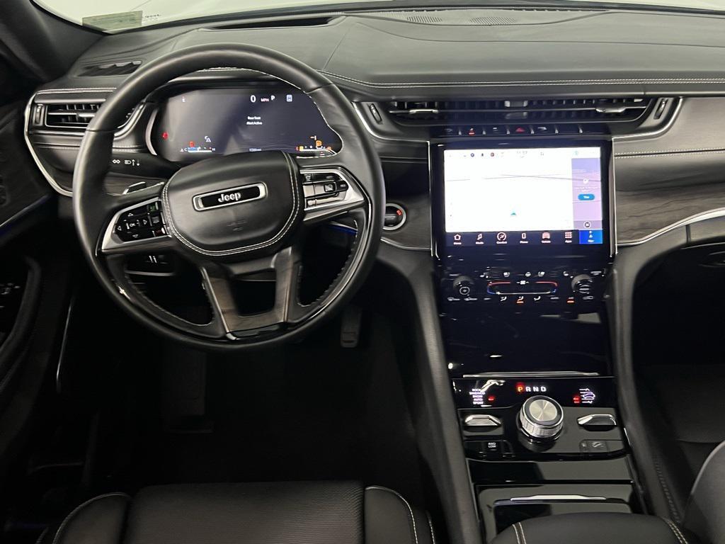 used 2024 Jeep Grand Cherokee car, priced at $44,875