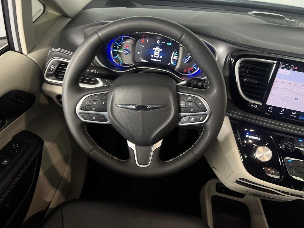 used 2024 Chrysler Pacifica Hybrid car, priced at $28,573