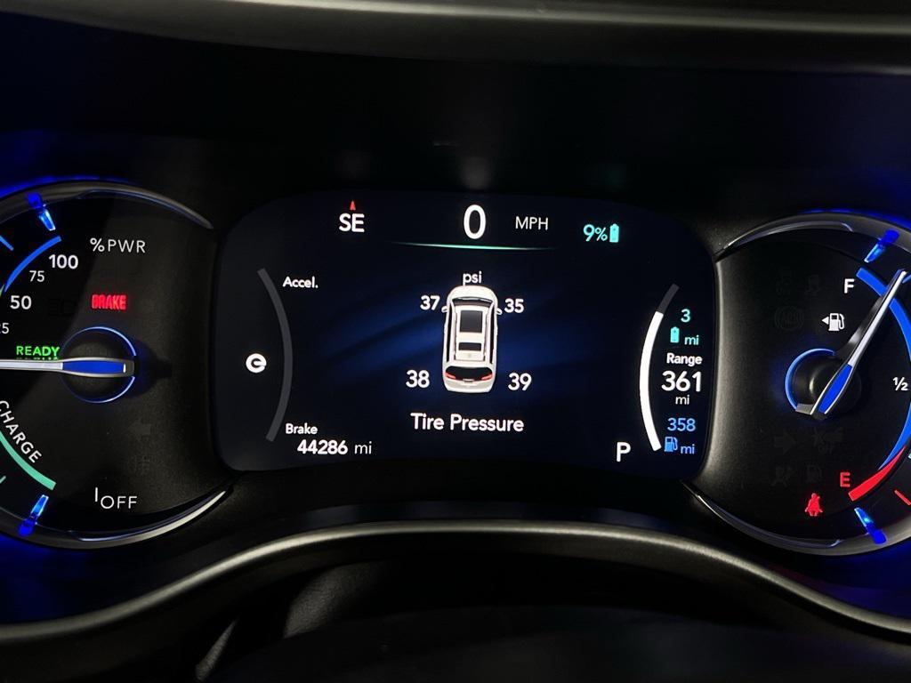 used 2024 Chrysler Pacifica Hybrid car, priced at $28,573