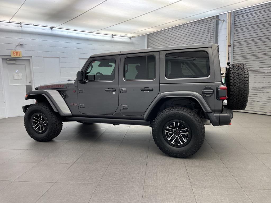 new 2025 Jeep Wrangler car, priced at $57,489