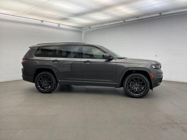 new 2025 Jeep Grand Cherokee L car, priced at $63,076