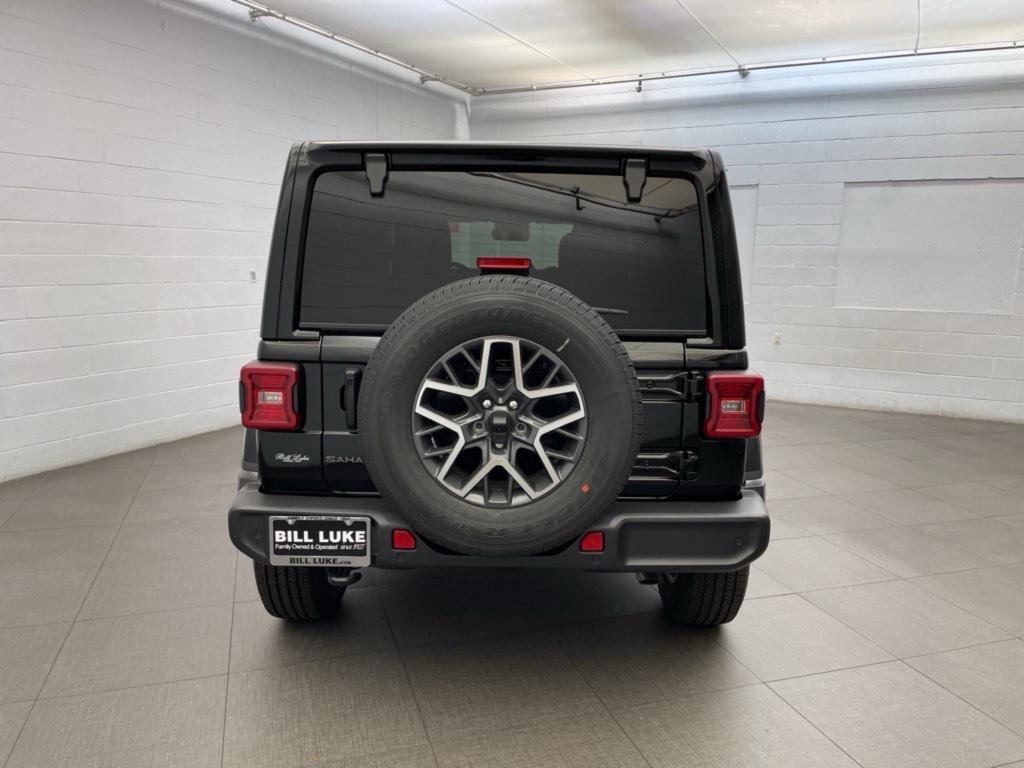 new 2025 Jeep Wrangler car, priced at $49,973