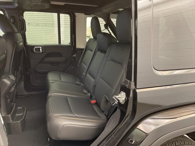 new 2025 Jeep Wrangler car, priced at $50,871
