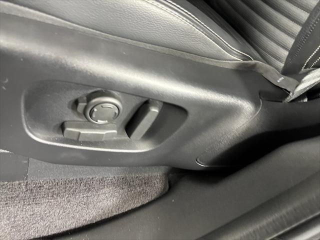 used 2024 Land Rover Discovery car, priced at $53,973