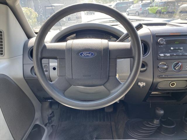 used 2004 Ford F-150 car