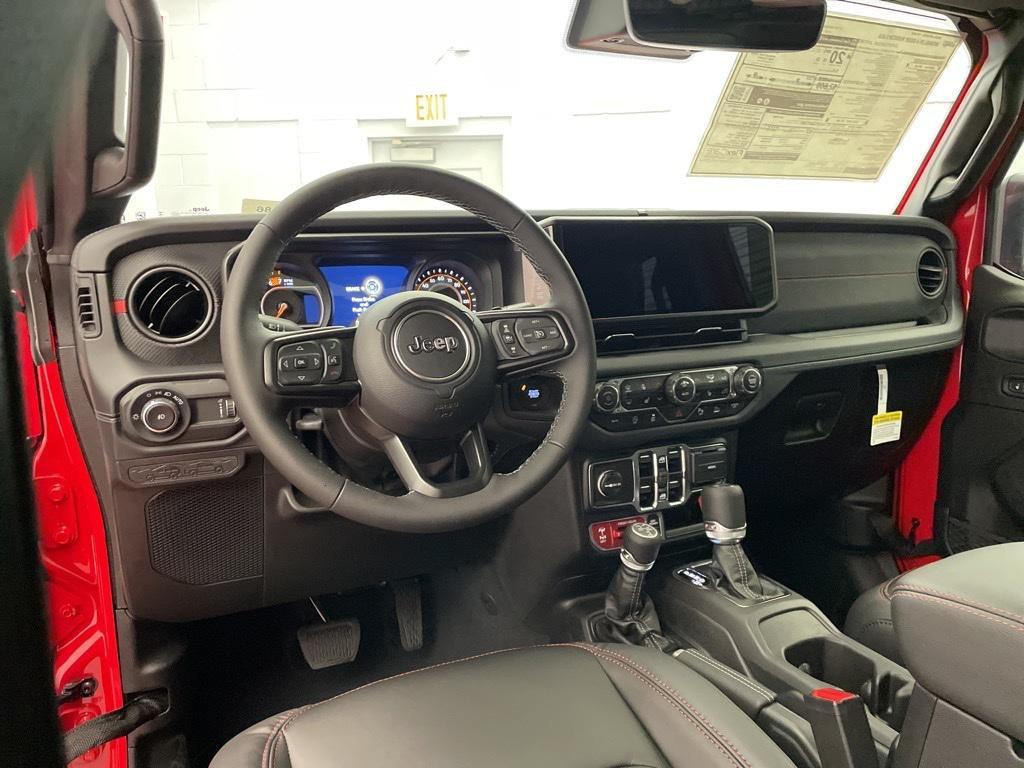 new 2025 Jeep Wrangler car, priced at $61,161