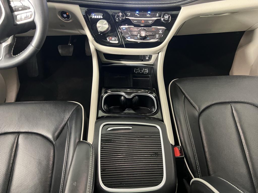 used 2023 Chrysler Pacifica Hybrid car, priced at $34,573