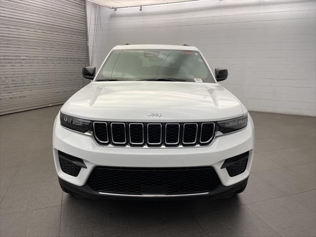 new 2025 Jeep Grand Cherokee car, priced at $34,112