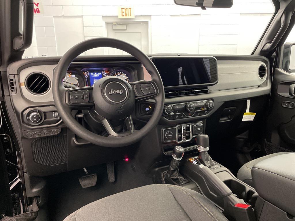 new 2025 Jeep Gladiator car, priced at $35,527