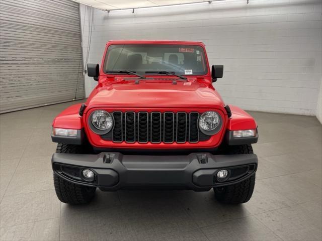 new 2025 Jeep Gladiator car, priced at $40,213