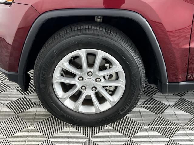 used 2022 Jeep Grand Cherokee car, priced at $24,173