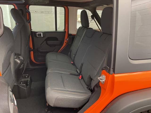 new 2025 Jeep Wrangler car, priced at $45,764