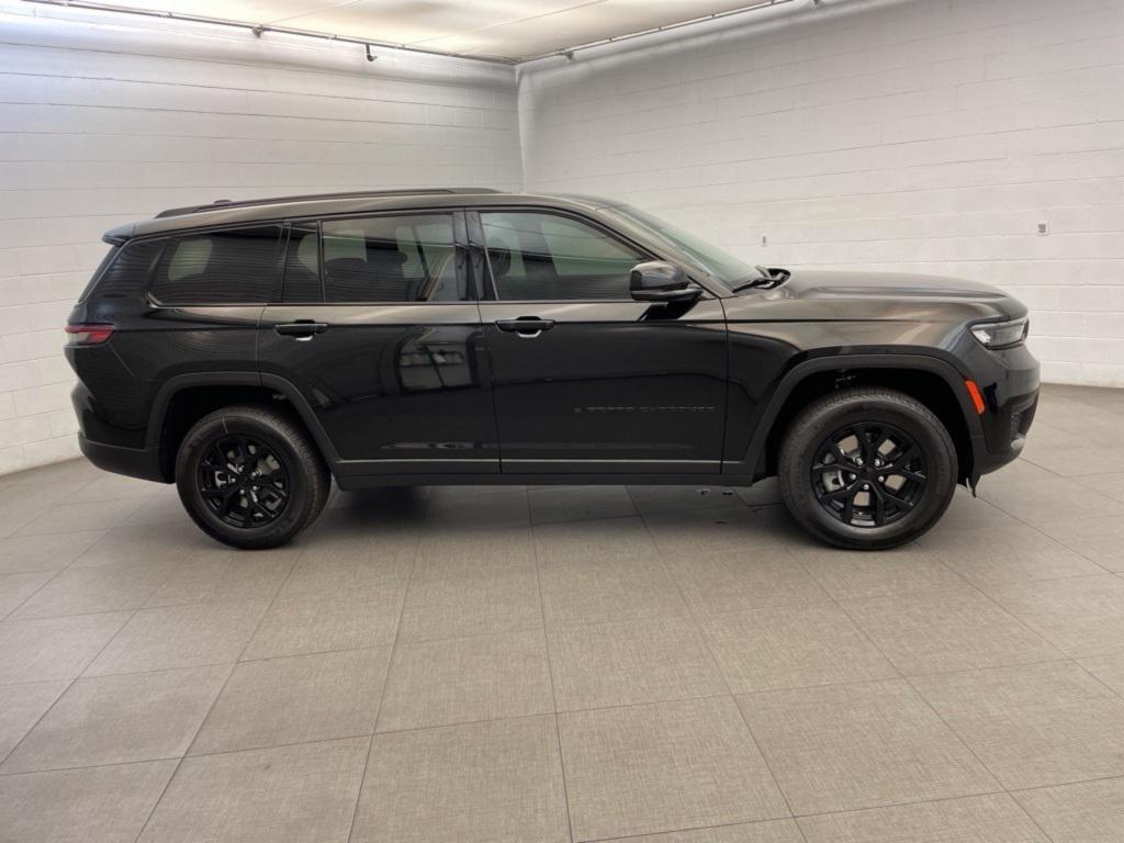 new 2025 Jeep Grand Cherokee L car, priced at $37,850