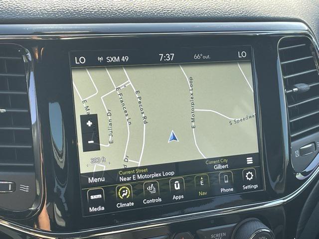 used 2022 Jeep Grand Cherokee car, priced at $33,973