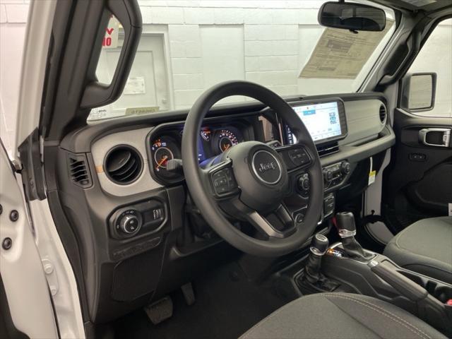 new 2025 Jeep Gladiator car, priced at $36,459