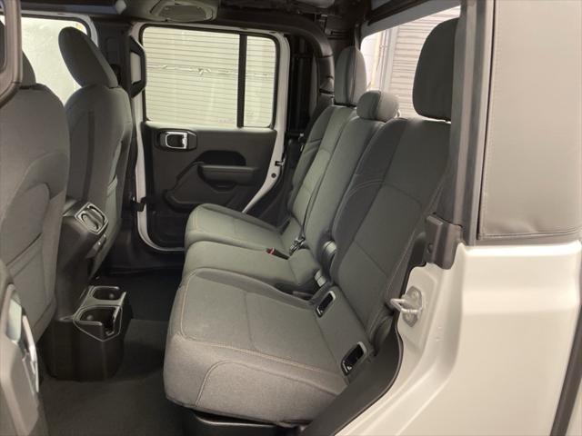 new 2025 Jeep Gladiator car, priced at $36,459