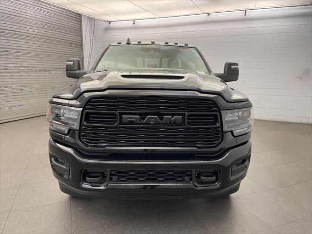 new 2024 Ram 3500 car, priced at $88,398