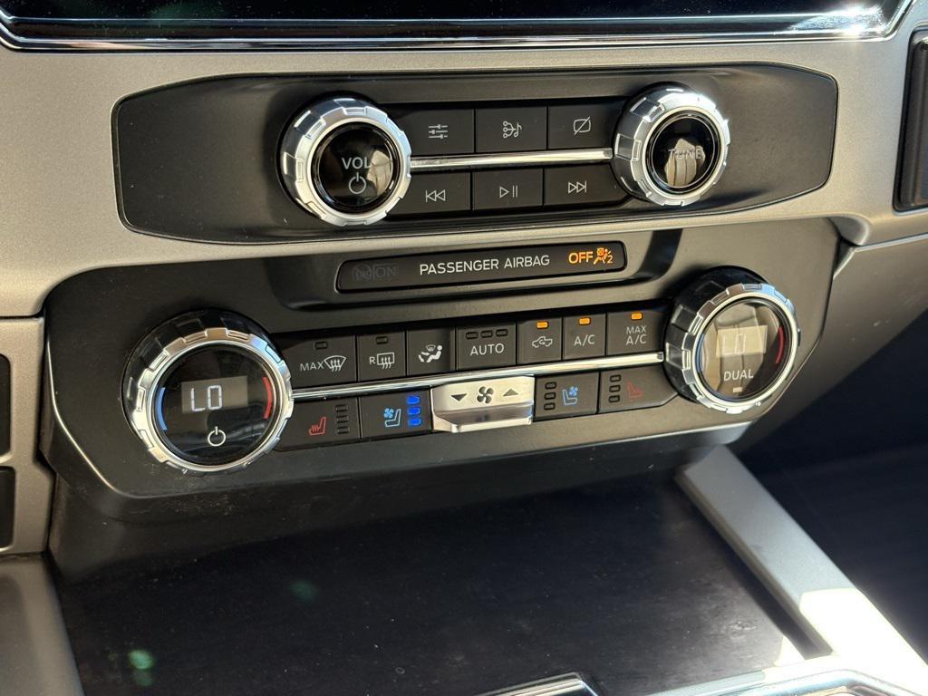used 2022 Ford F-350 car, priced at $54,973