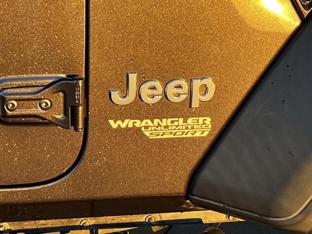 used 2021 Jeep Wrangler Unlimited car, priced at $27,973