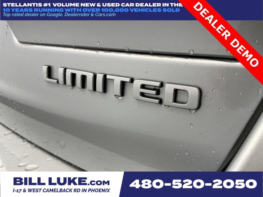 new 2025 Jeep Grand Cherokee L car, priced at $39,189