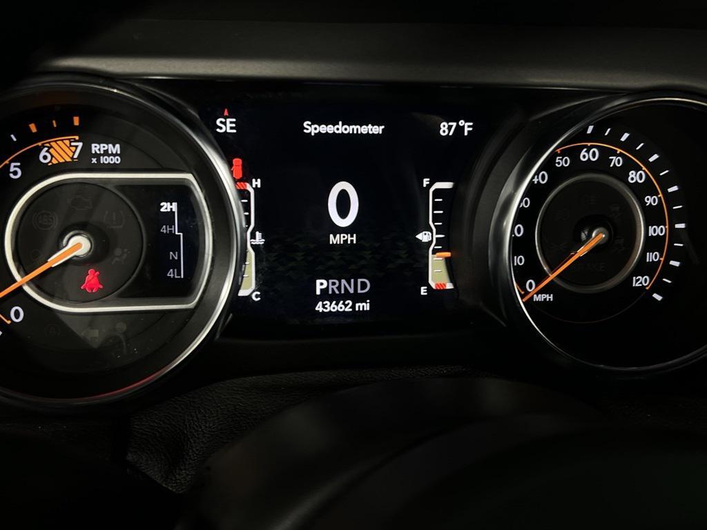 used 2021 Jeep Wrangler Unlimited car, priced at $27,573