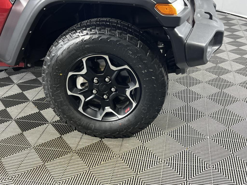 used 2021 Jeep Wrangler Unlimited car, priced at $27,573