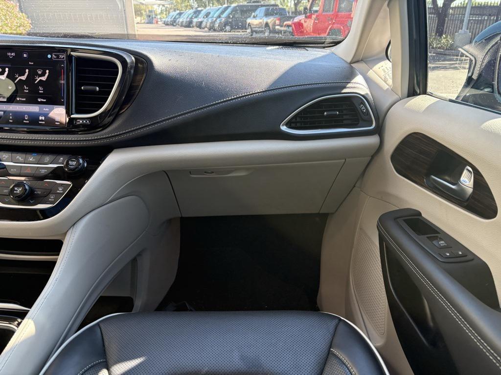 used 2024 Chrysler Pacifica car, priced at $41,973