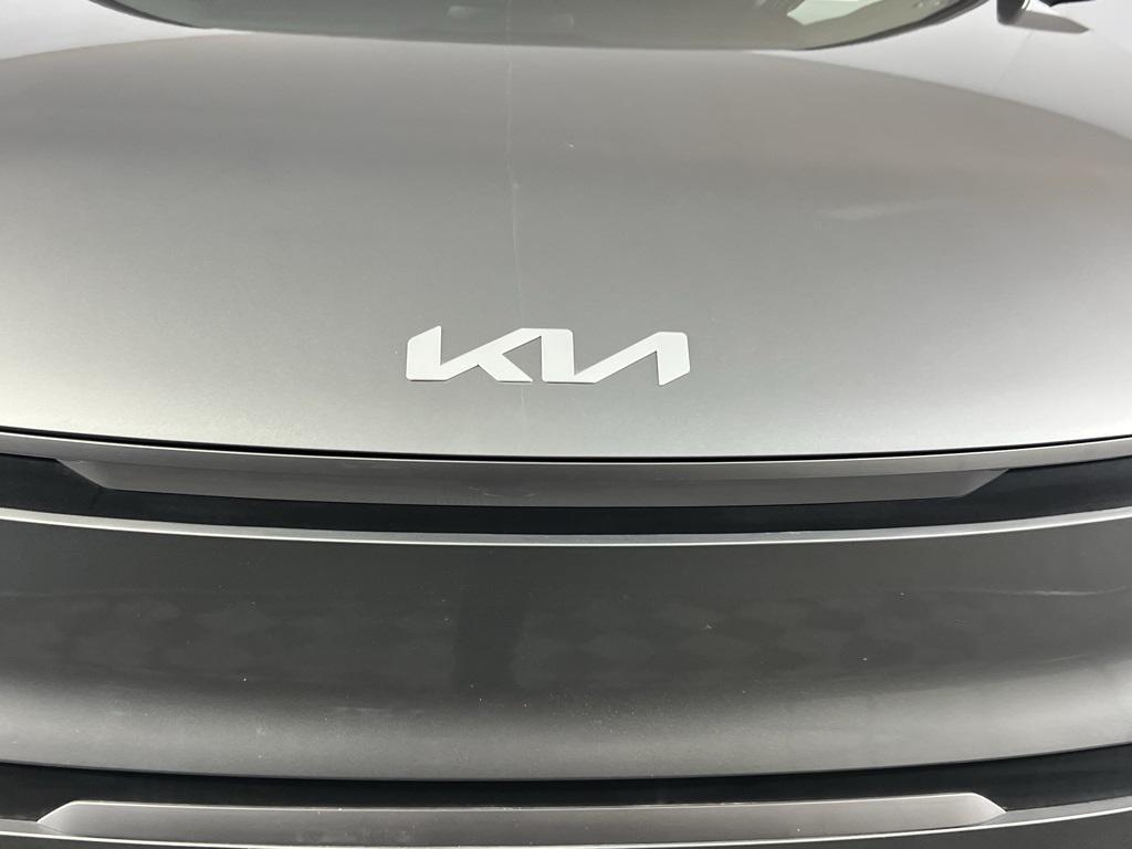 used 2024 Kia EV9 car, priced at $38,575