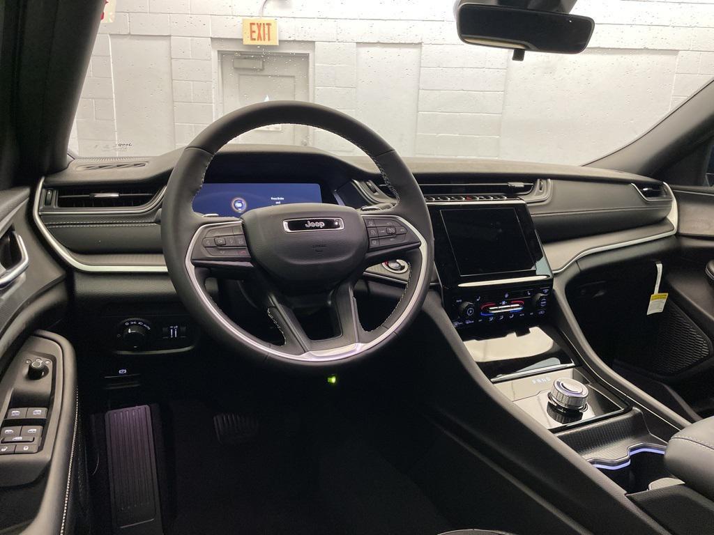 new 2025 Jeep Grand Cherokee L car, priced at $38,110