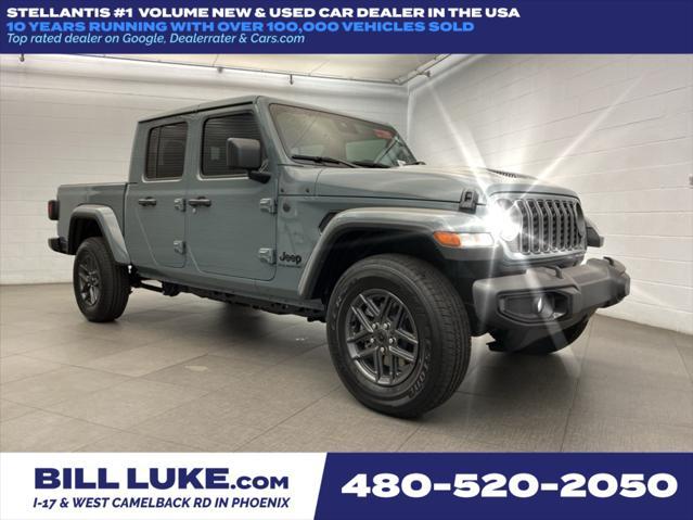 new 2025 Jeep Gladiator car, priced at $42,084