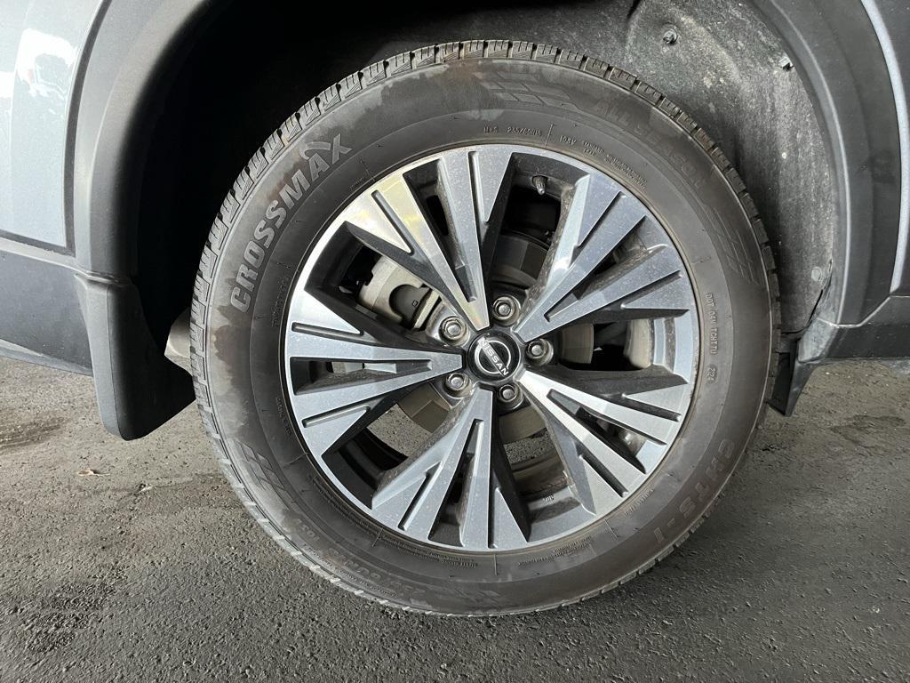used 2022 Nissan Rogue car, priced at $17,275