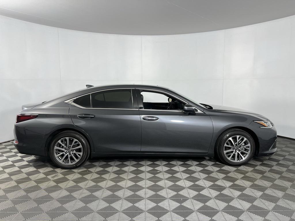 used 2025 Lexus ES 350 car, priced at $37,973